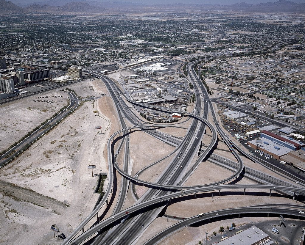 Más cierres en Spaghetti Bowl de cara a final de construcción