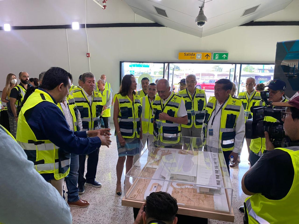 CONSTRUYE EL AEROPUERTO DE PUERTO VALLARTA