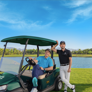MARK WAHLBERG Y EL GOLFISTA MEXICANO ABRAHAM ANCER SE DIVIERTEN JUGANDO GOLF EN VIDANTA NUEVO VALLARTA