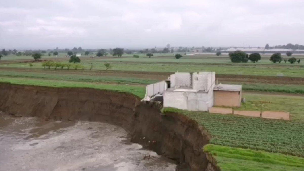 Socavón Sta. María Zacatepec. Causas y Soluciones.