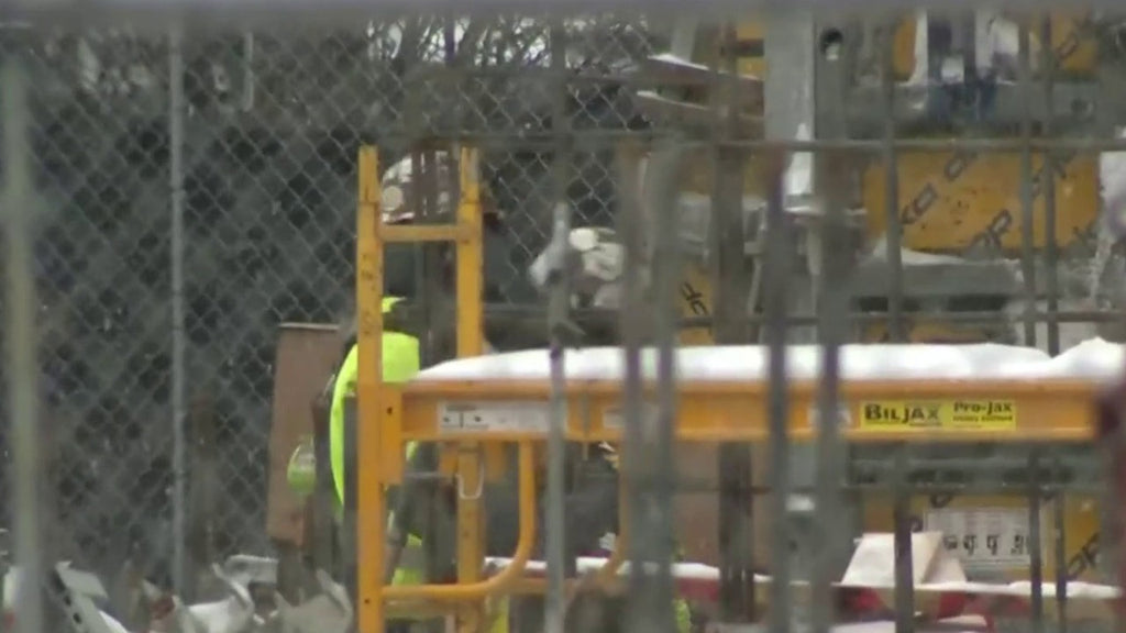 Birmingham construction project causes shopping center next door to start sinking into ground