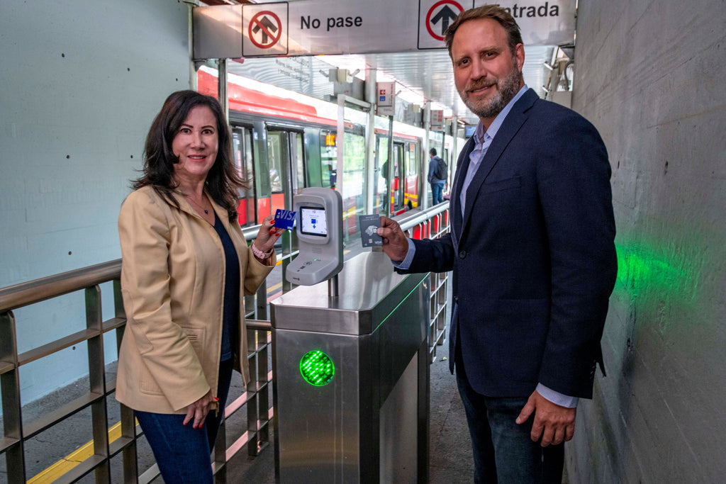 Usuarios de Metrobús podrán pagar sin contacto