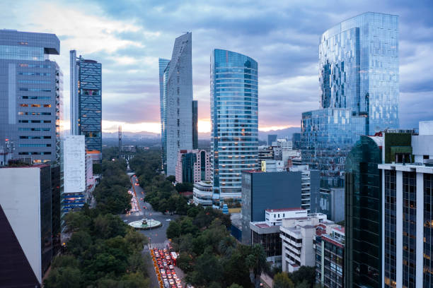 Hasta 1 mdp, esto es lo que tendrías que ganar para vivir en algunas colonias de la CDMX