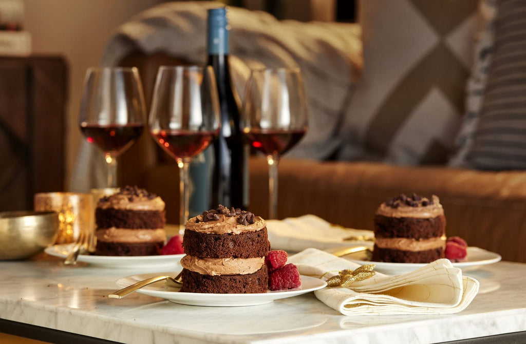 ¿Cómo maridar vinos con postres? Descubre la clave para la combinación perfecta