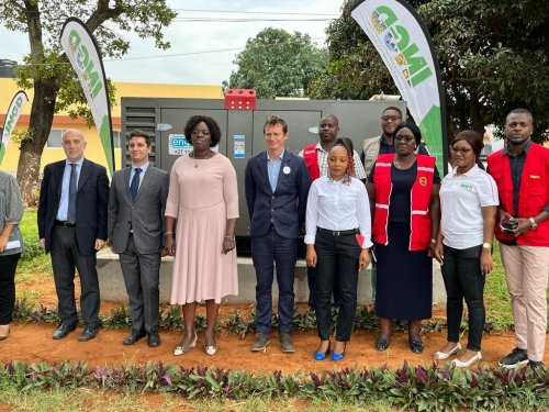 FPT INDUSTRIAL SIGUE APOYANDO A LAS COMUNIDADES LOCALES CON LA ENTREGA DE UN GENERADOR EN MOZAMBIQUE