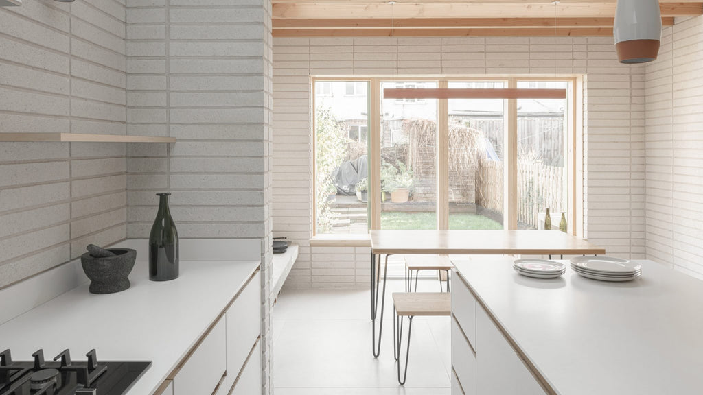 Ten bright kitchens that are flooded with natural light