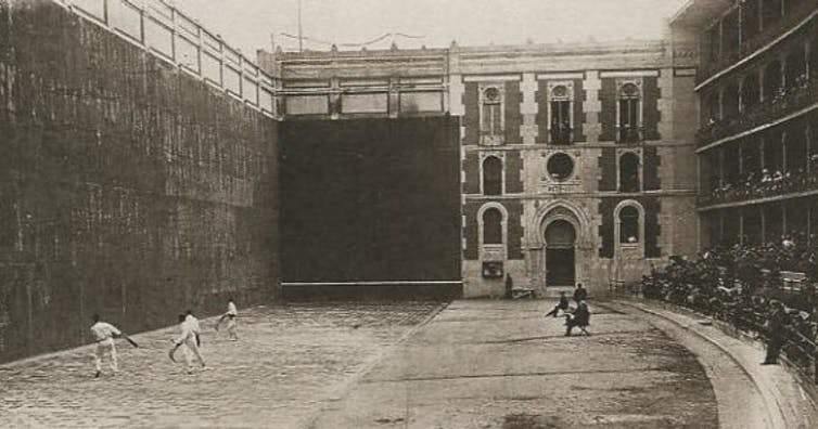 El frontón Beti-Jai, el edificio olvidado donde se probó el primer mando a distancia de la historia