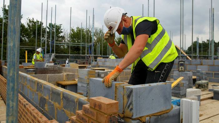 Strong housing market fuels UK construction industry rebound