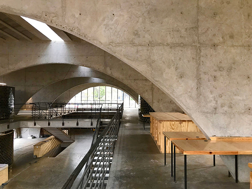 TAX crea un centro educativo y cultural de concreto