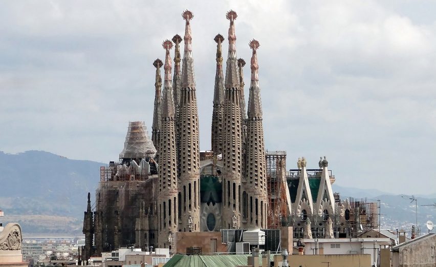 Sagrada Familia shows stone "can return to being used as a structural material"