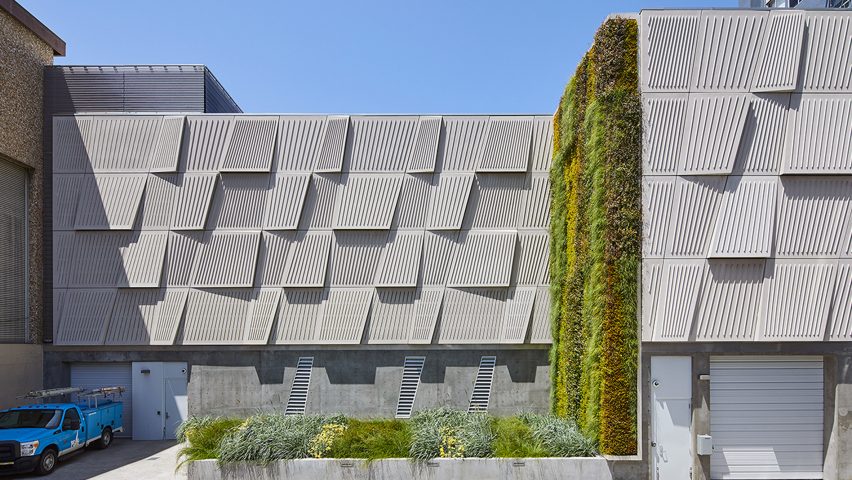 TEF Design crea un muro viviente para la subestación neta cero de Larkin Street en San Francisco