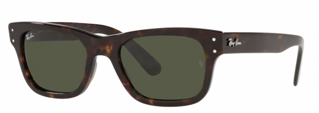 “LAS GAFAS DE SOL MÁS ICÓNICAS DEL CINE QUE TODO PAPÁ SUEÑA CON TENER”