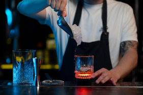 Mixología en casa: Celebra el Día Mundial del Bartender con Temu