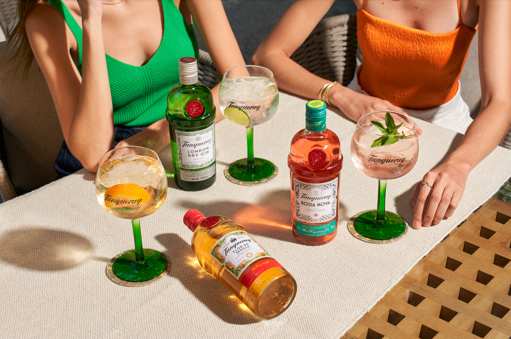 TANQUERAY REINVENTA EL CLÁSICO GIN & TONIC CON TRES ORIGINALES RECETAS QUE EXPLORAN LA VERSATILIDAD DE LA GINEBRA