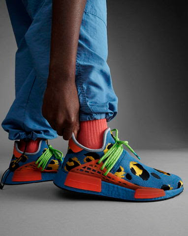 Pharrell y adidas Originals lanzan un look audaz con los más recientesHu NMD Animal Print